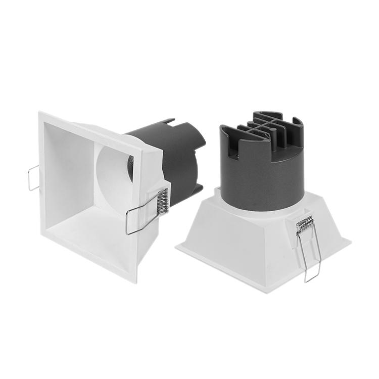 Светодиодный светильник LUMATICA TSD003-3F 10W 24° 3000K белый