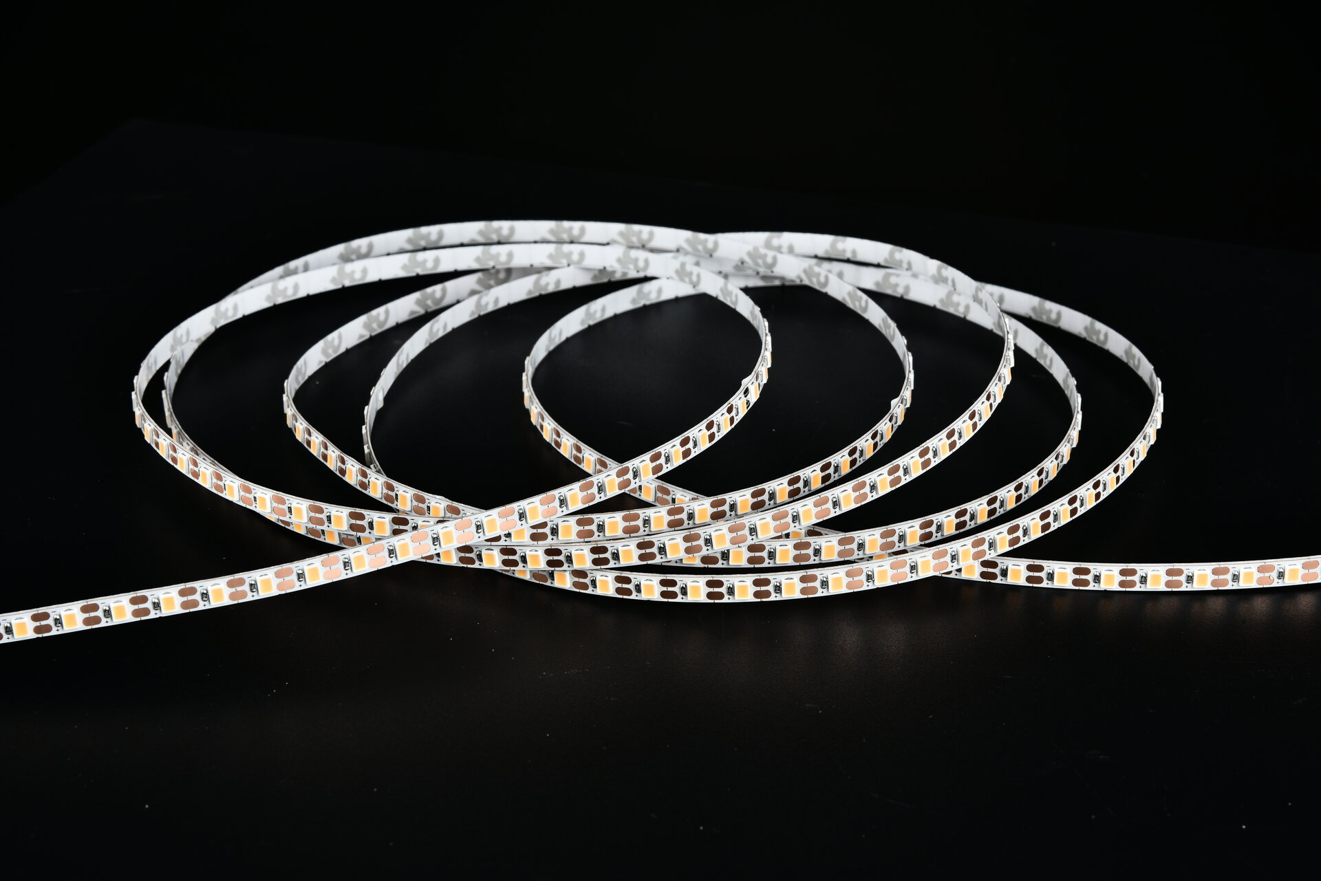 Светодиодная лента 2835-120Р Led strip 5000K:10M 12w >80